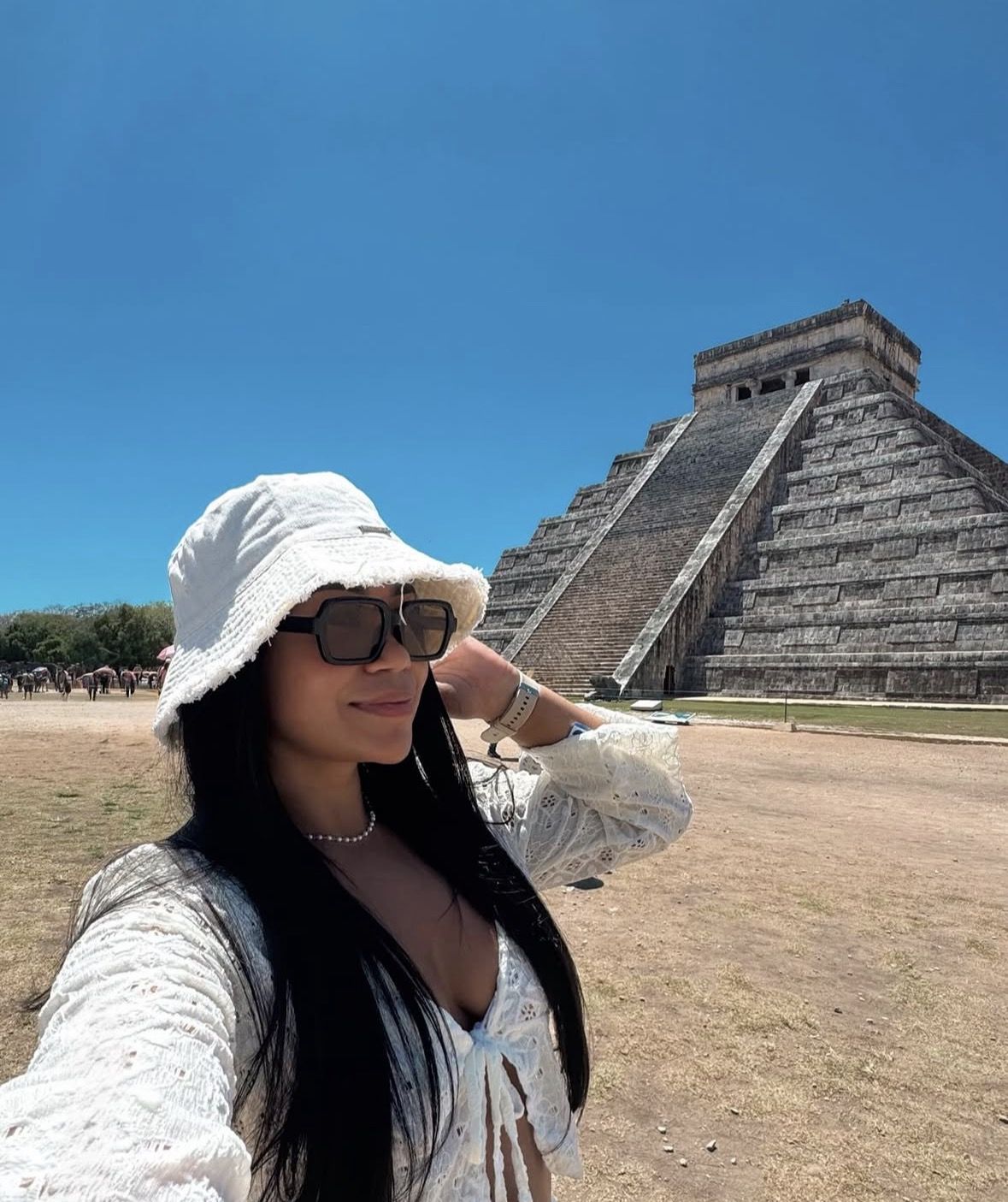 From Merida: Chichen Itza Tour, Izamal, Cenote Ik Kil and Food